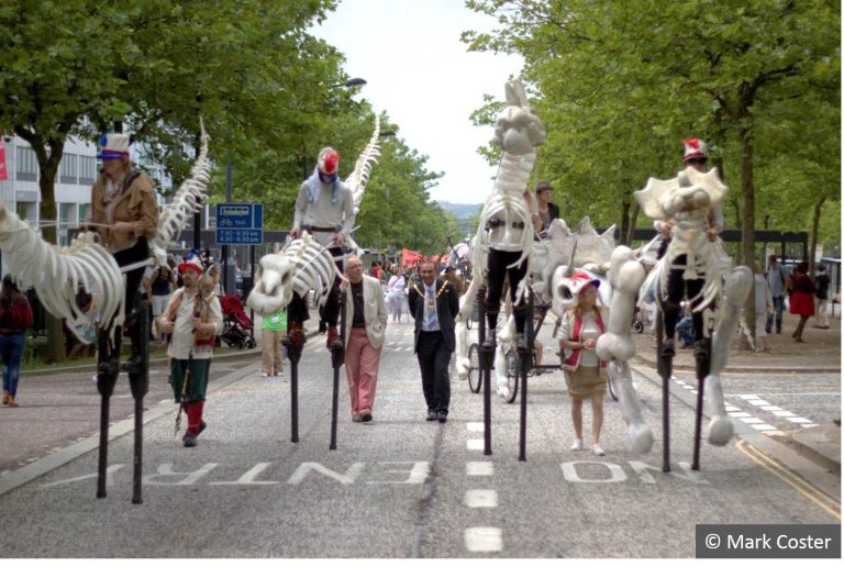 Dancers Wanted for International Festival