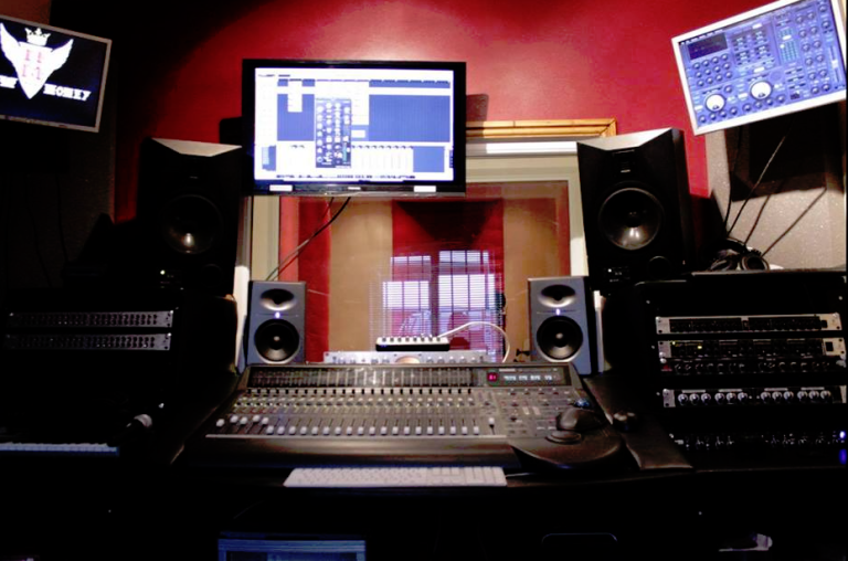 New Music Studio for CMK